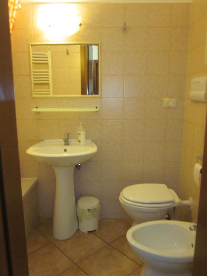 B & B Livia Oliva Lido de Venise Extérieur photo